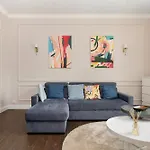 Bright 3city In Center By Renters *