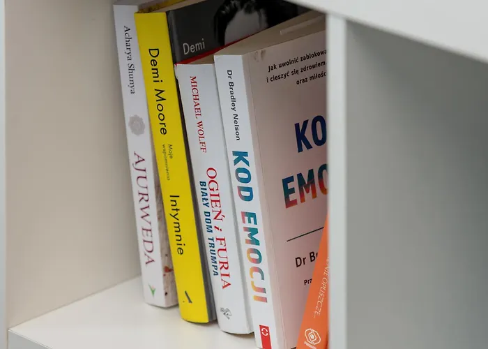 Bright 3city In Center By Renters Апартаменти